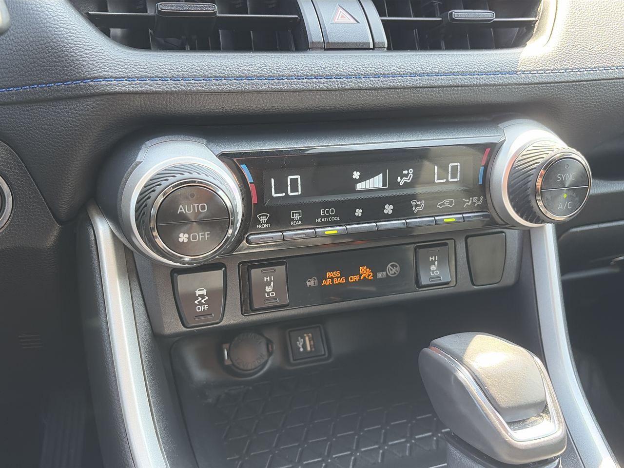 Toyota RAV4 Hybrid  2023