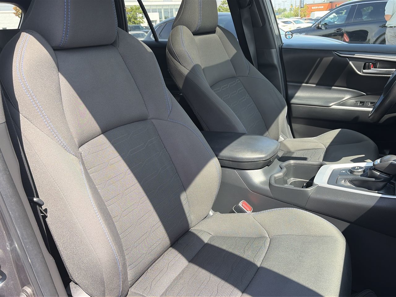 Toyota RAV4 Hybrid  2023