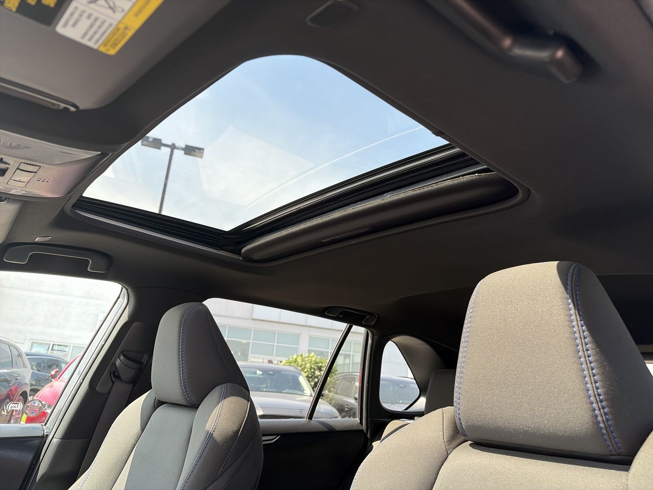 Toyota RAV4 Hybrid  2023