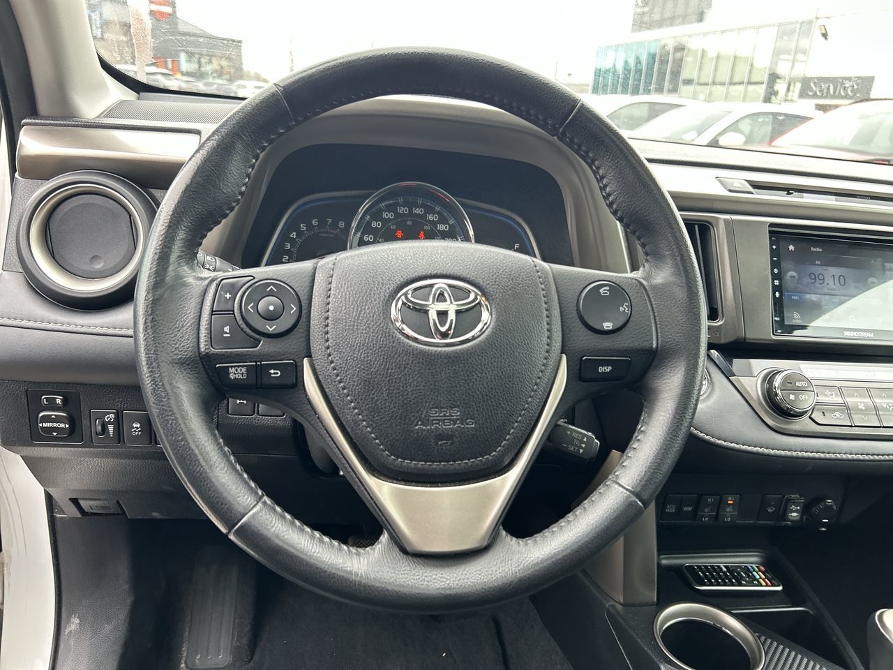 Toyota RAV4  2014