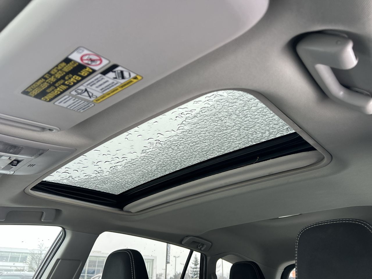 Toyota RAV4  2017 à Mississauga, Ontario