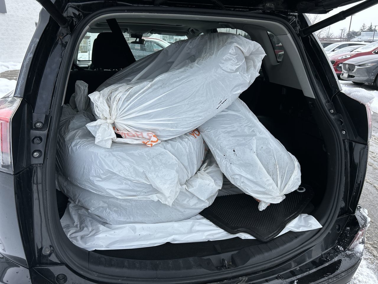 Toyota RAV4  2017 à Mississauga, Ontario