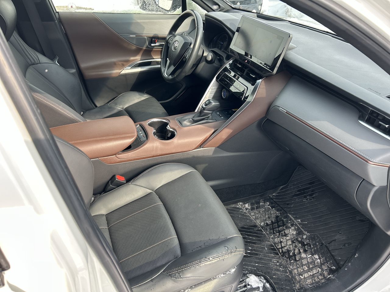 2022 Toyota Venza Hybrid