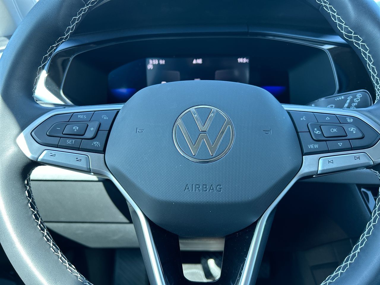 2023 Volkswagen Taos in Mississauga, Ontario