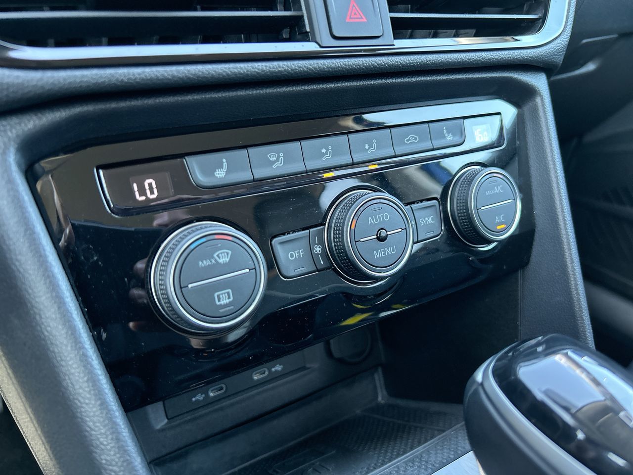 2023 Volkswagen Taos in Mississauga, Ontario