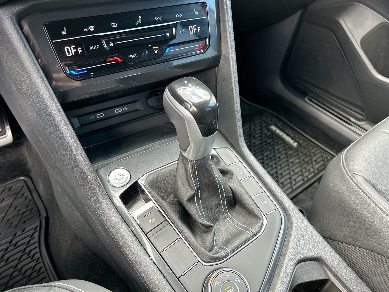 Volkswagen Tiguan  2023 à Mississauga, Ontario