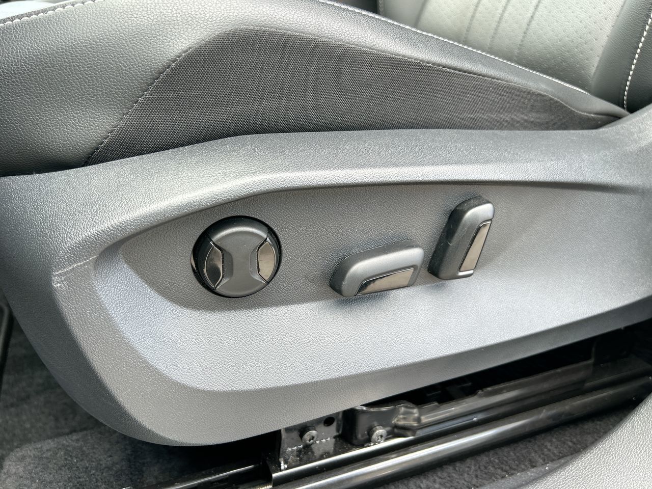 Volkswagen Tiguan  2023 à Mississauga, Ontario