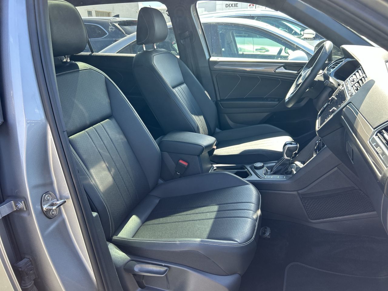 Volkswagen Tiguan  2023