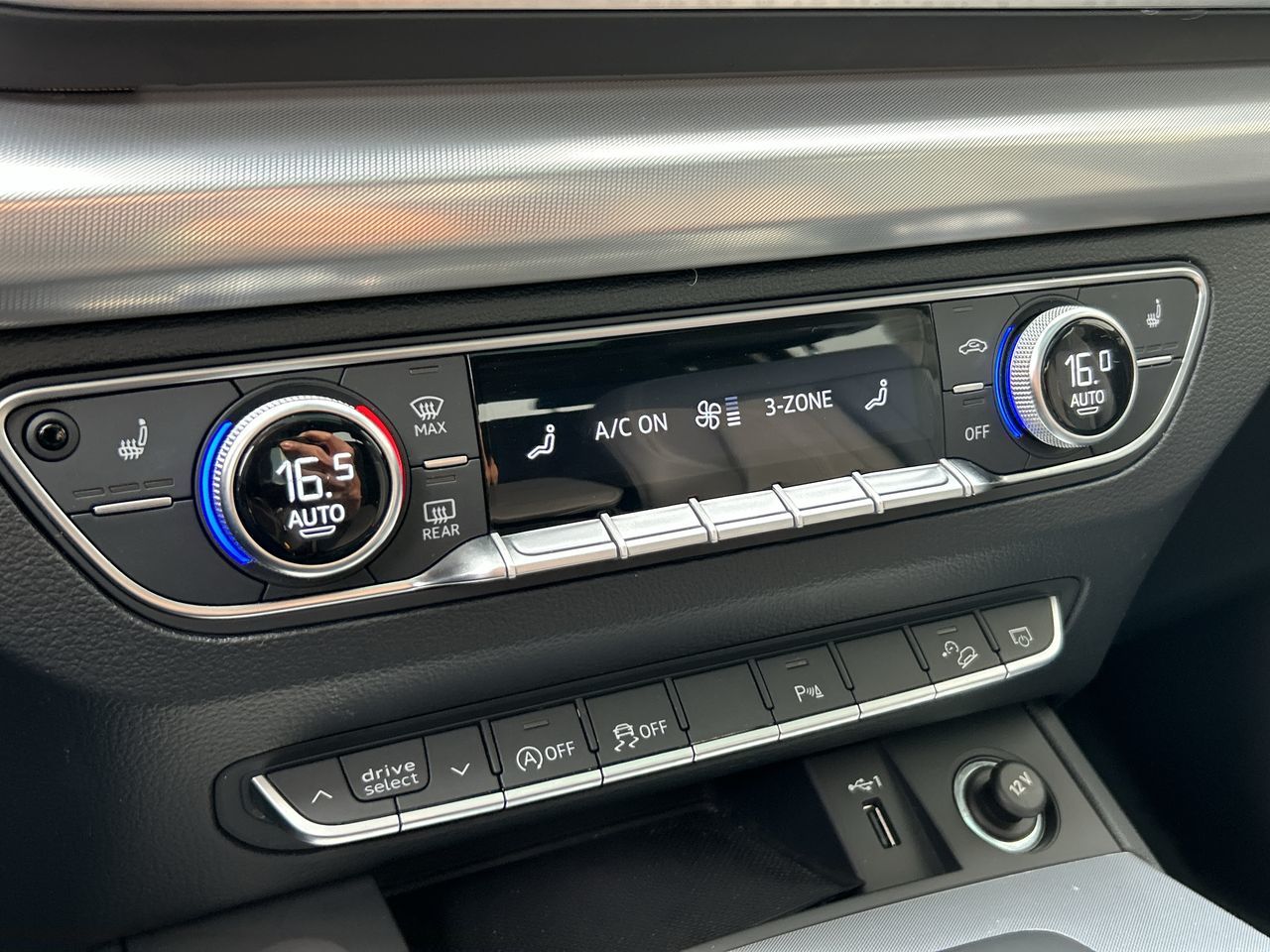 2023 Audi Q5 in Mississauga, Ontario