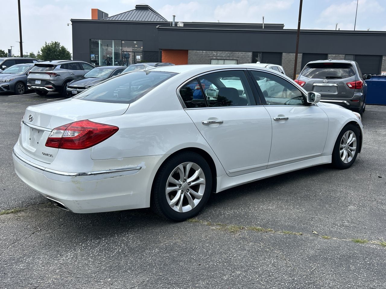 2012 Hyundai Genesis in Mississauga, Ontario