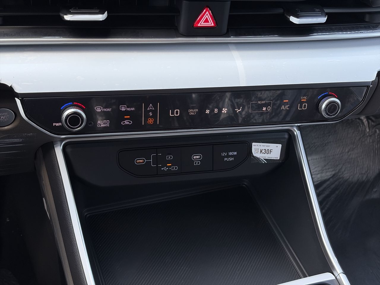 Kia Carnival HEV  2026 à Mississauga, Ontario