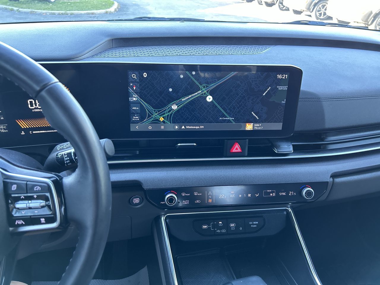 2025 Kia Carnival in Mississauga, Ontario