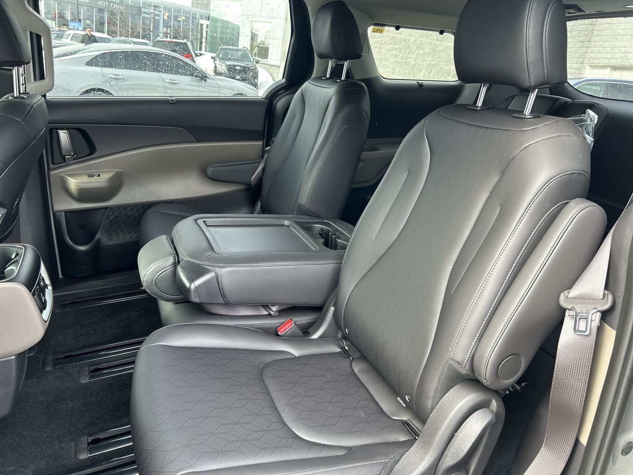 2026 Kia Carnival in Mississauga, Ontario