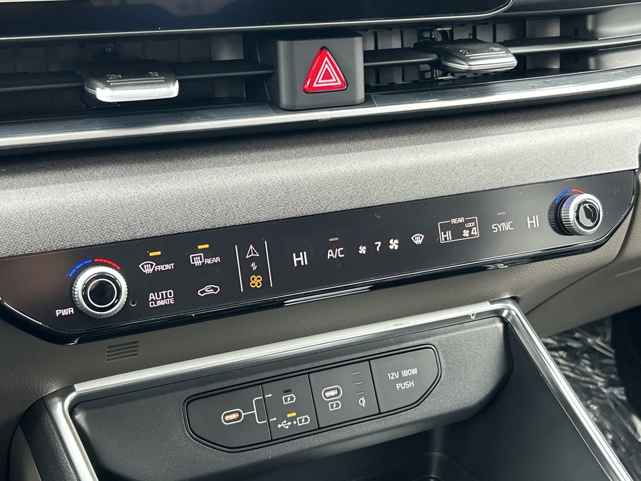 2026 Kia Carnival in Mississauga, Ontario