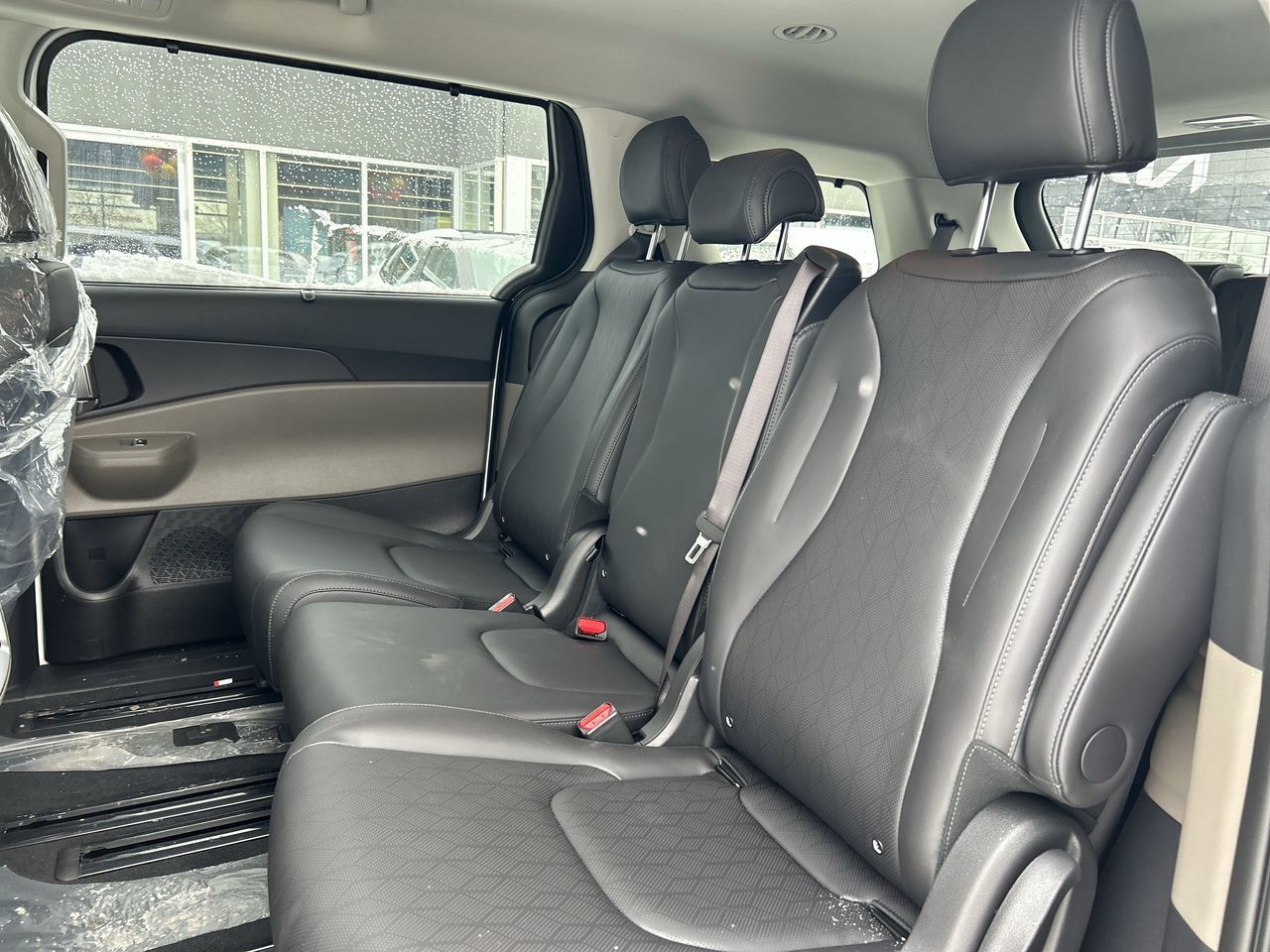 2026 Kia Carnival in Mississauga, Ontario
