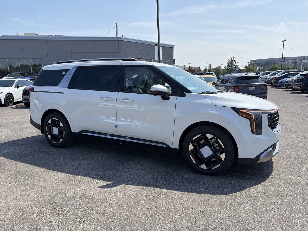 2027 Kia Carnival