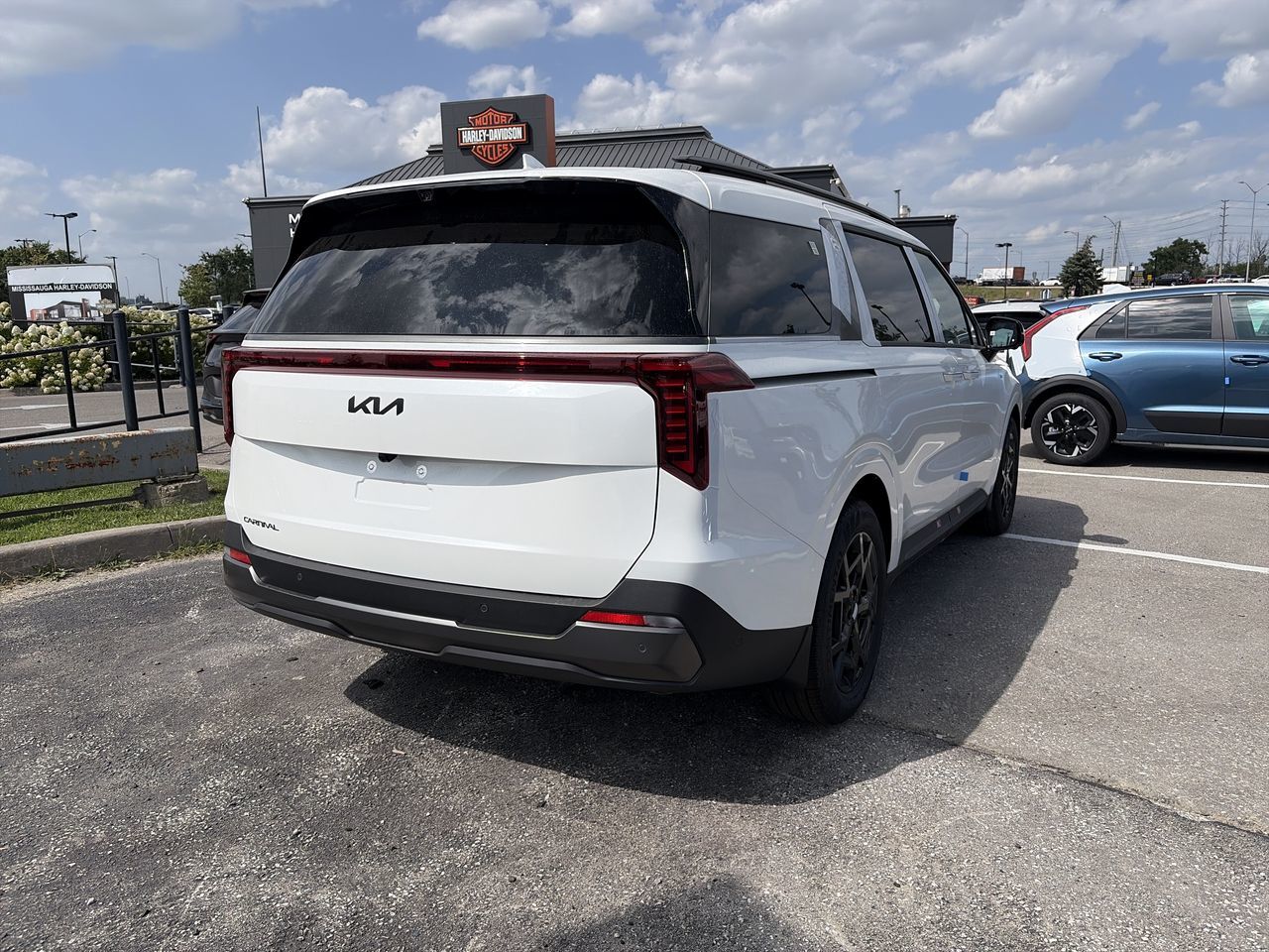 2027 Kia Carnival