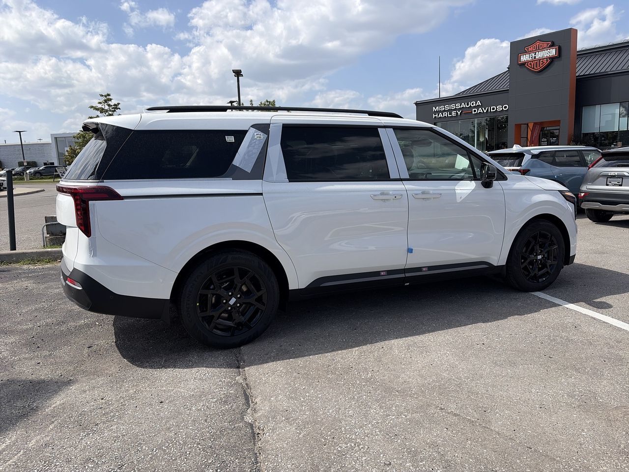 2027 Kia Carnival
