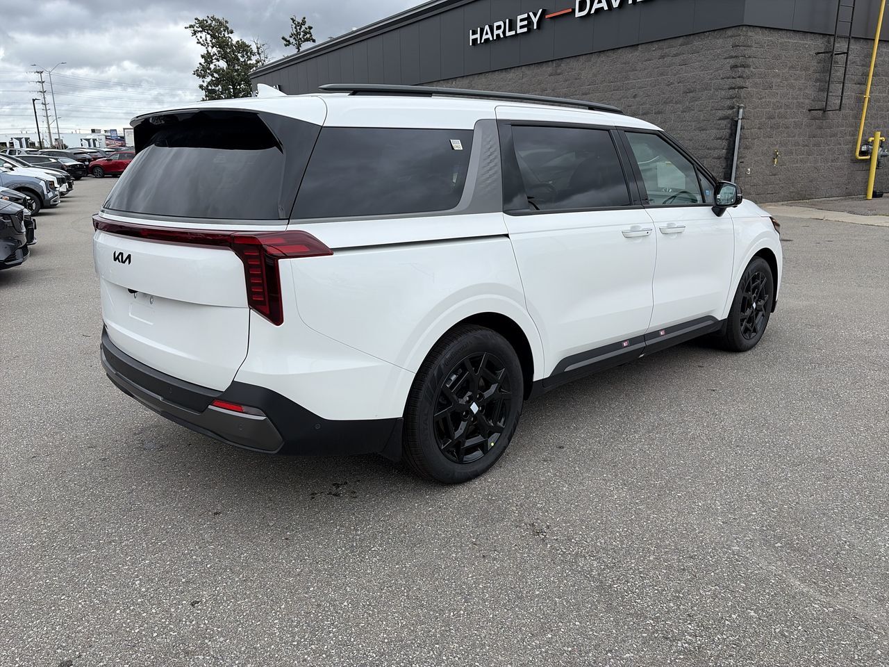 2027 Kia Carnival