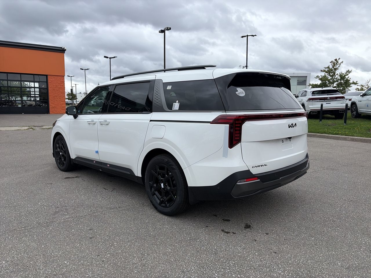2027 Kia Carnival