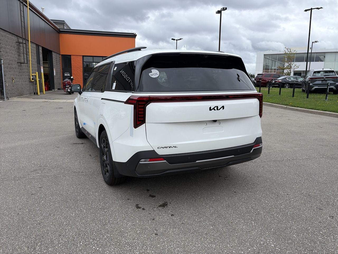 2027 Kia Carnival