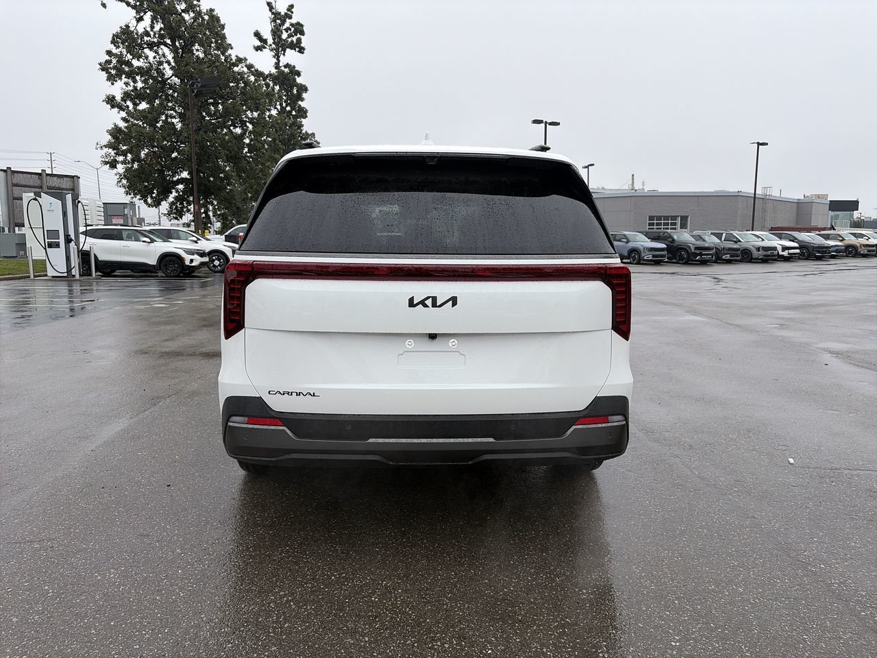 2027 Kia Carnival