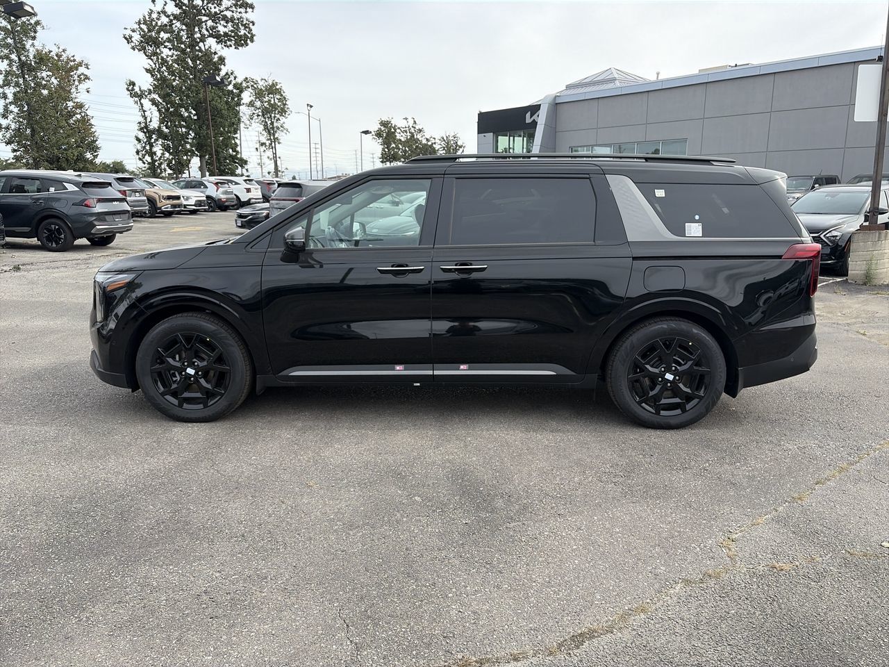 Kia Carnival  2027 à Mississauga, Ontario