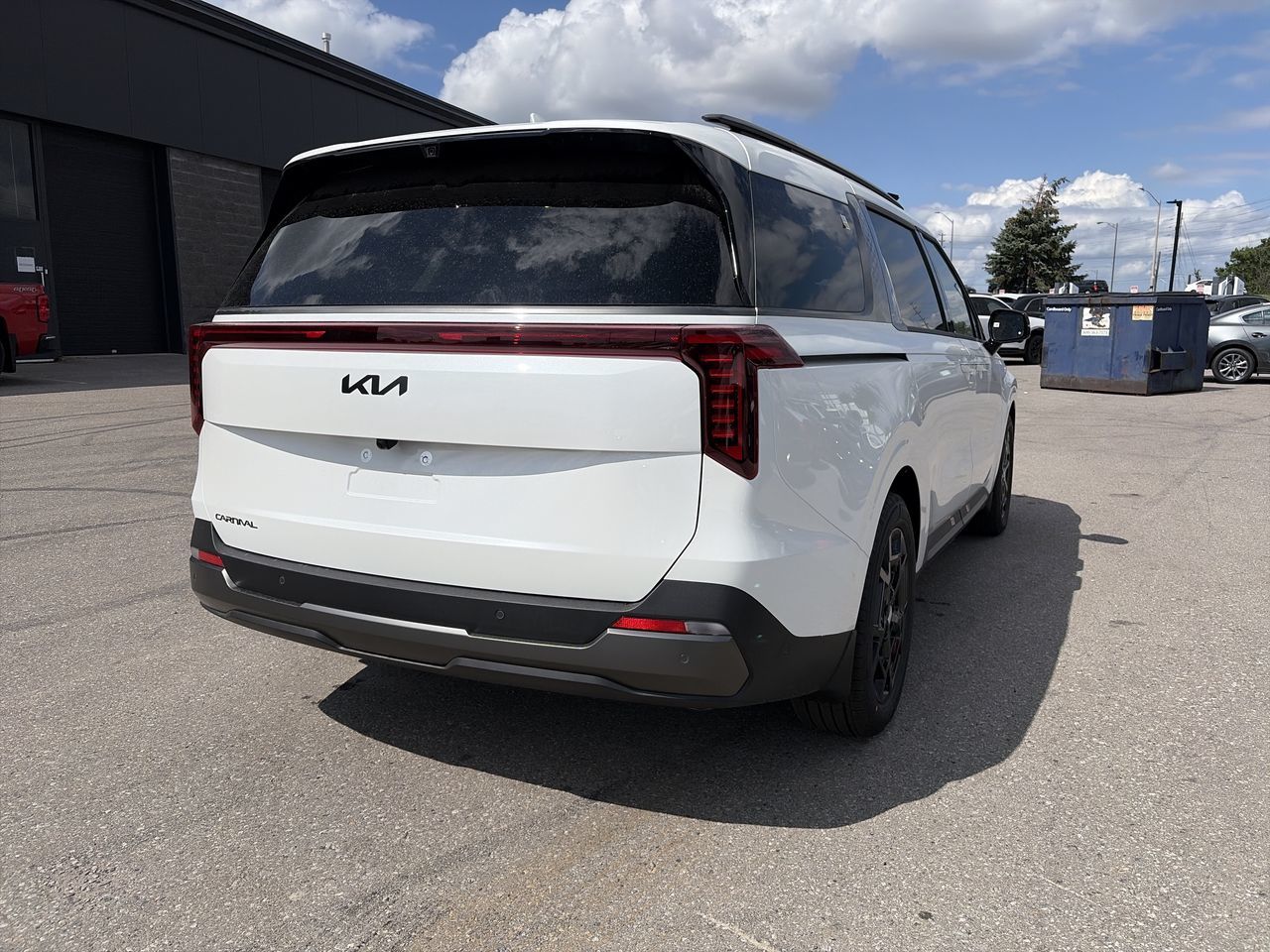 2027 Kia Carnival in Mississauga, Ontario