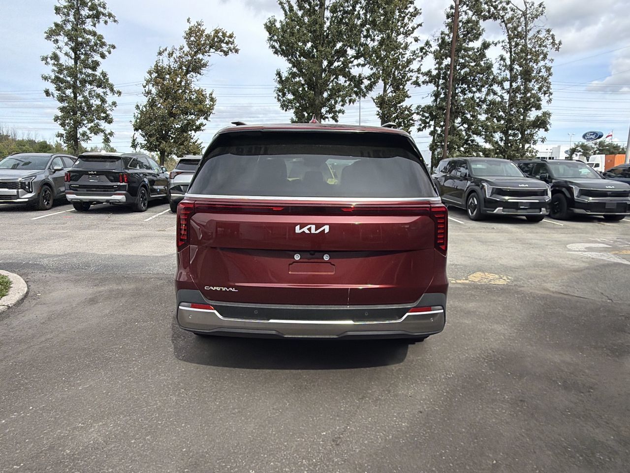 2027 Kia Carnival
