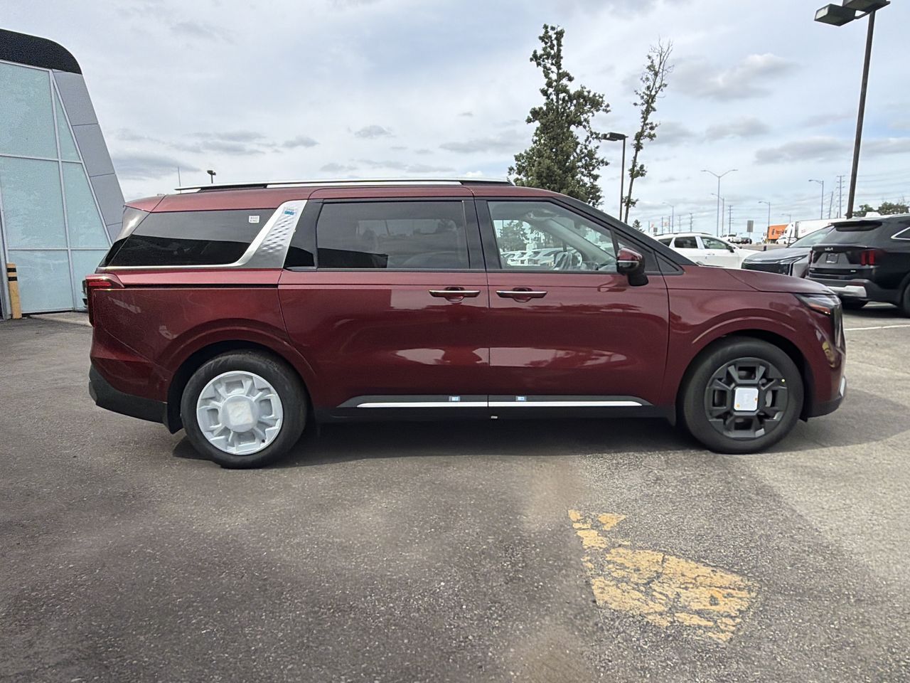 2027 Kia Carnival