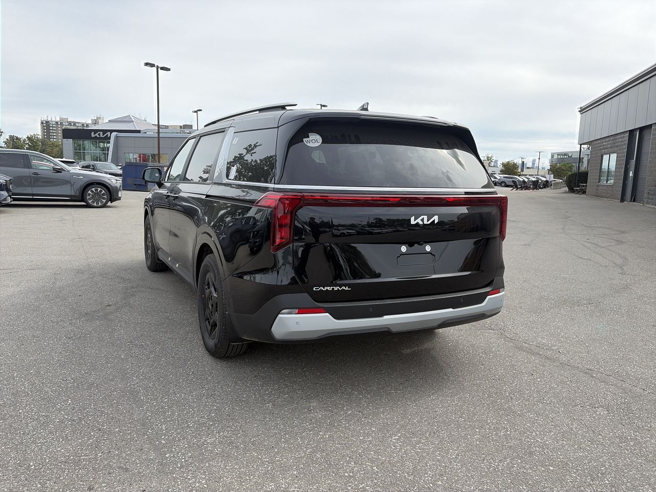 2027 Kia Carnival
