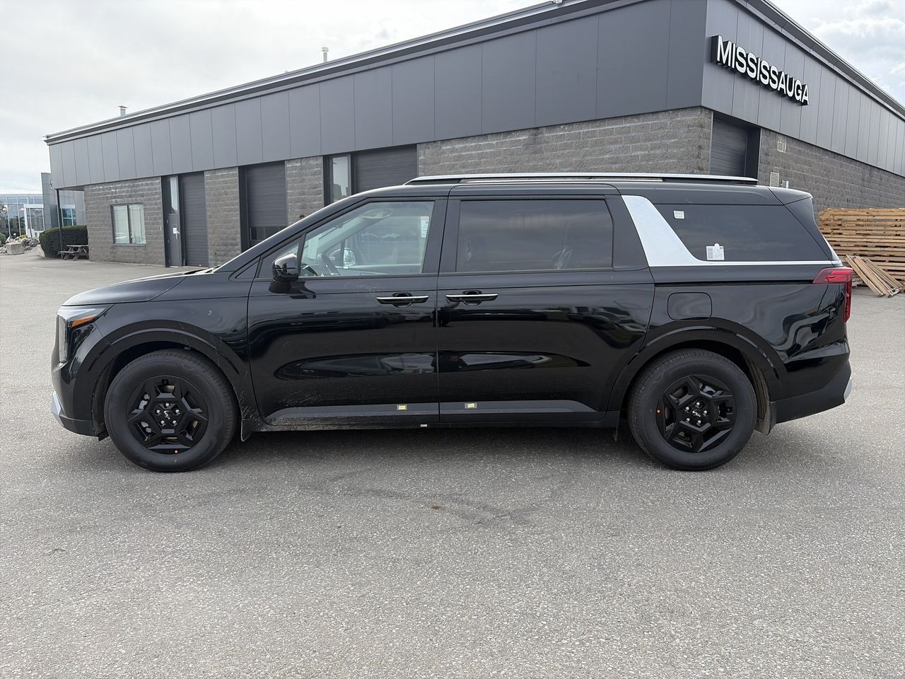 2027 Kia Carnival