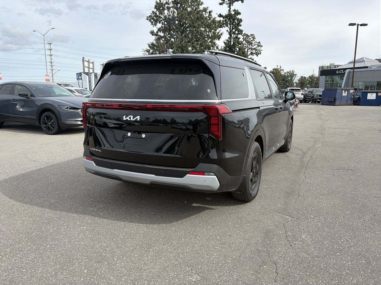2027 Kia Carnival