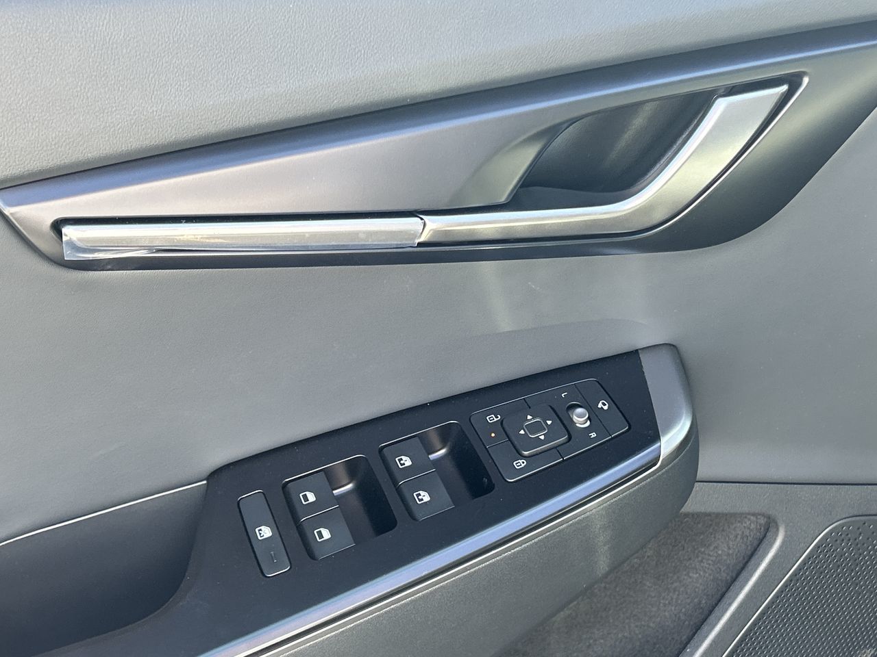 2025 Kia EV6 in Mississauga, Ontario