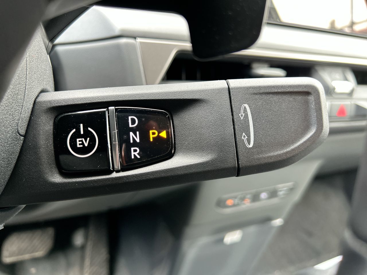 2025 Kia EV9 in Mississauga, Ontario