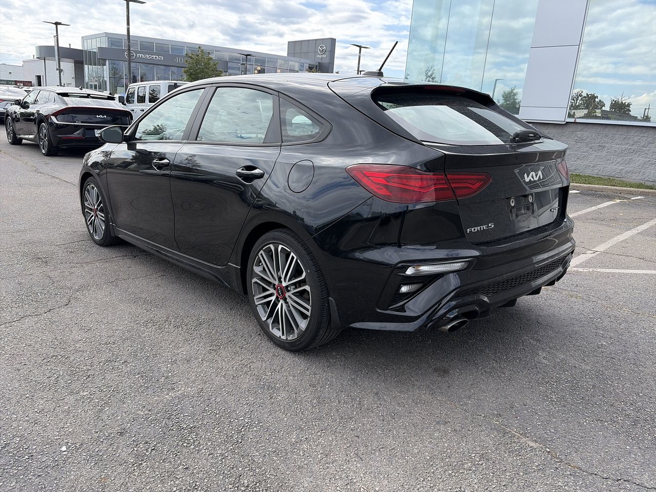 2023 Kia Forte5