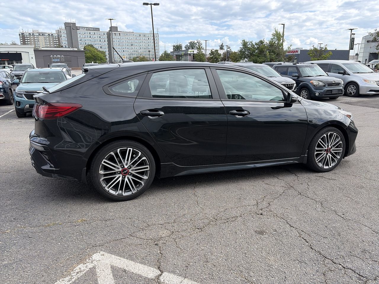 2023 Kia Forte5