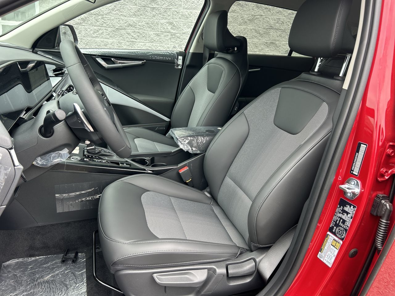 2025 Kia Niro HEV in Mississauga, Ontario