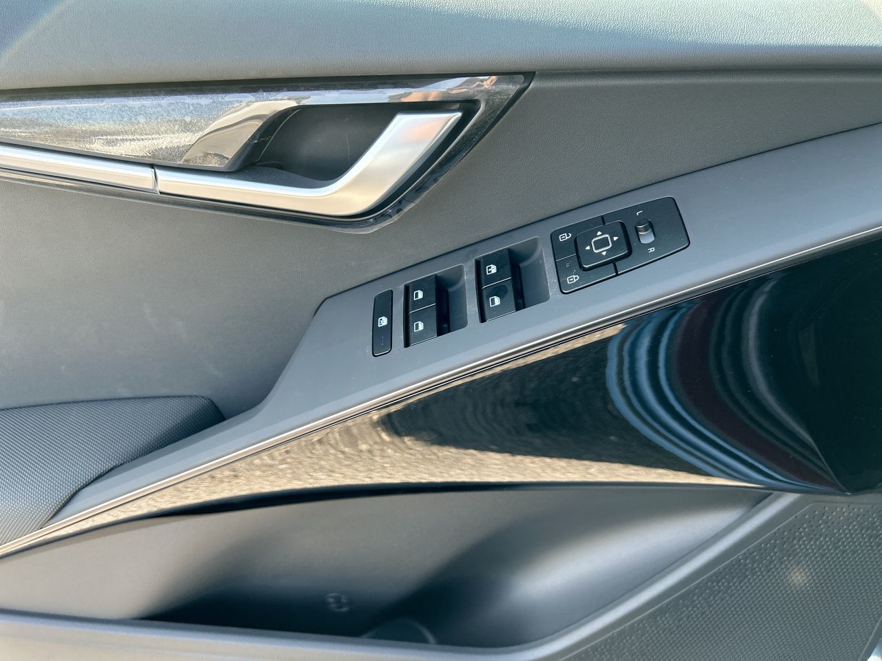 2025 Kia Niro PHEV in Mississauga, Ontario