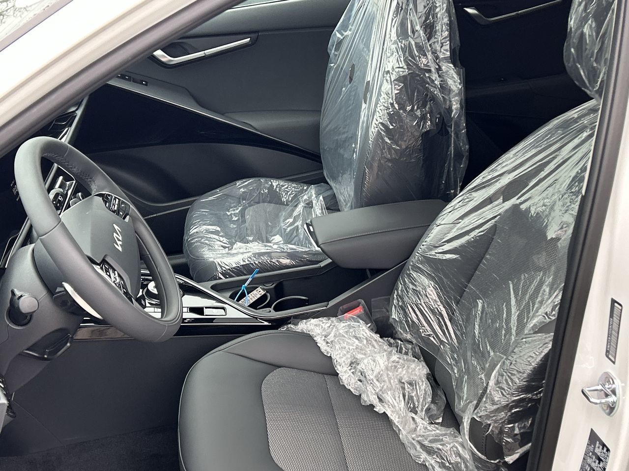 2025 Kia Niro PHEV in Mississauga, Ontario