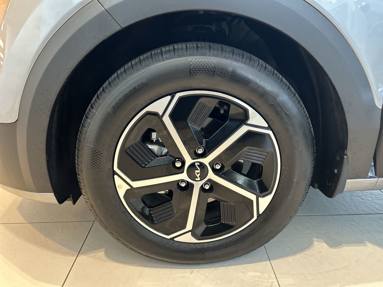 2025 Kia Niro Plug-In Hybrid