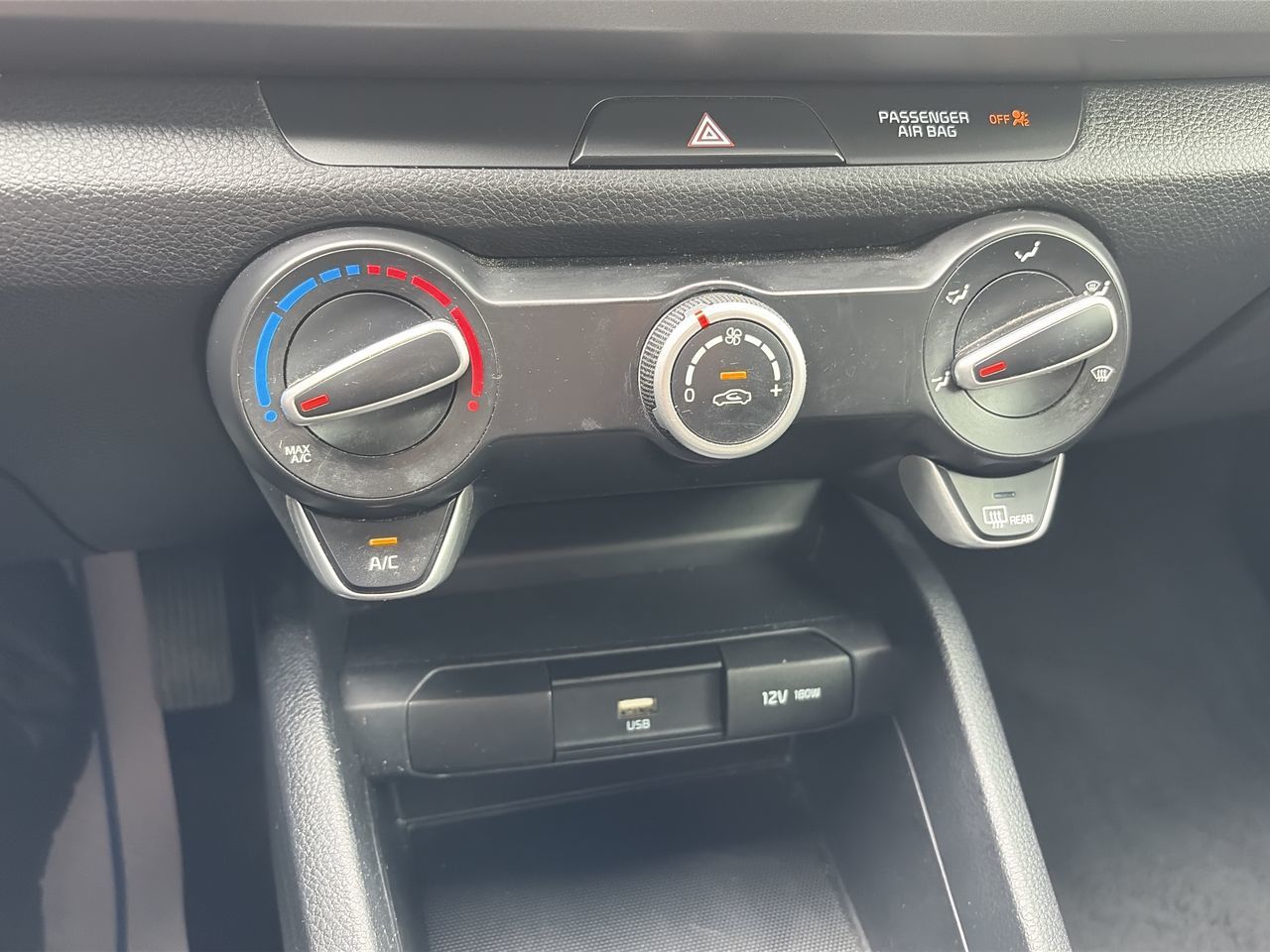 2023 Kia Rio 5-door
