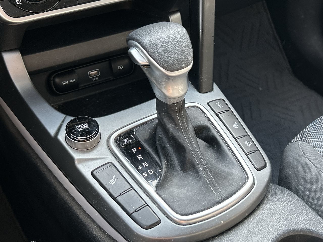 Kia Seltos  2023 à Mississauga, Ontario