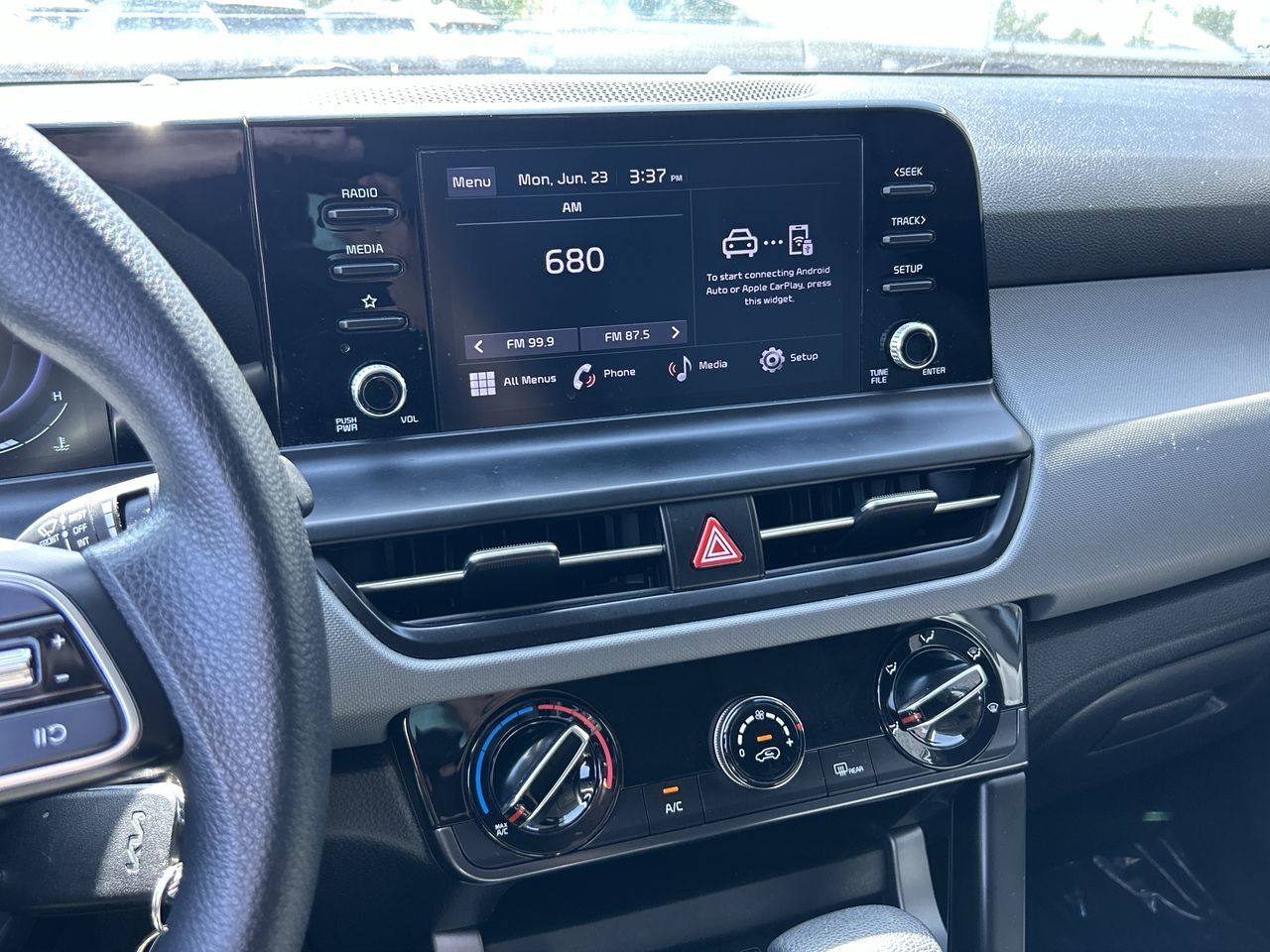 2024 Kia Seltos in Mississauga, Ontario