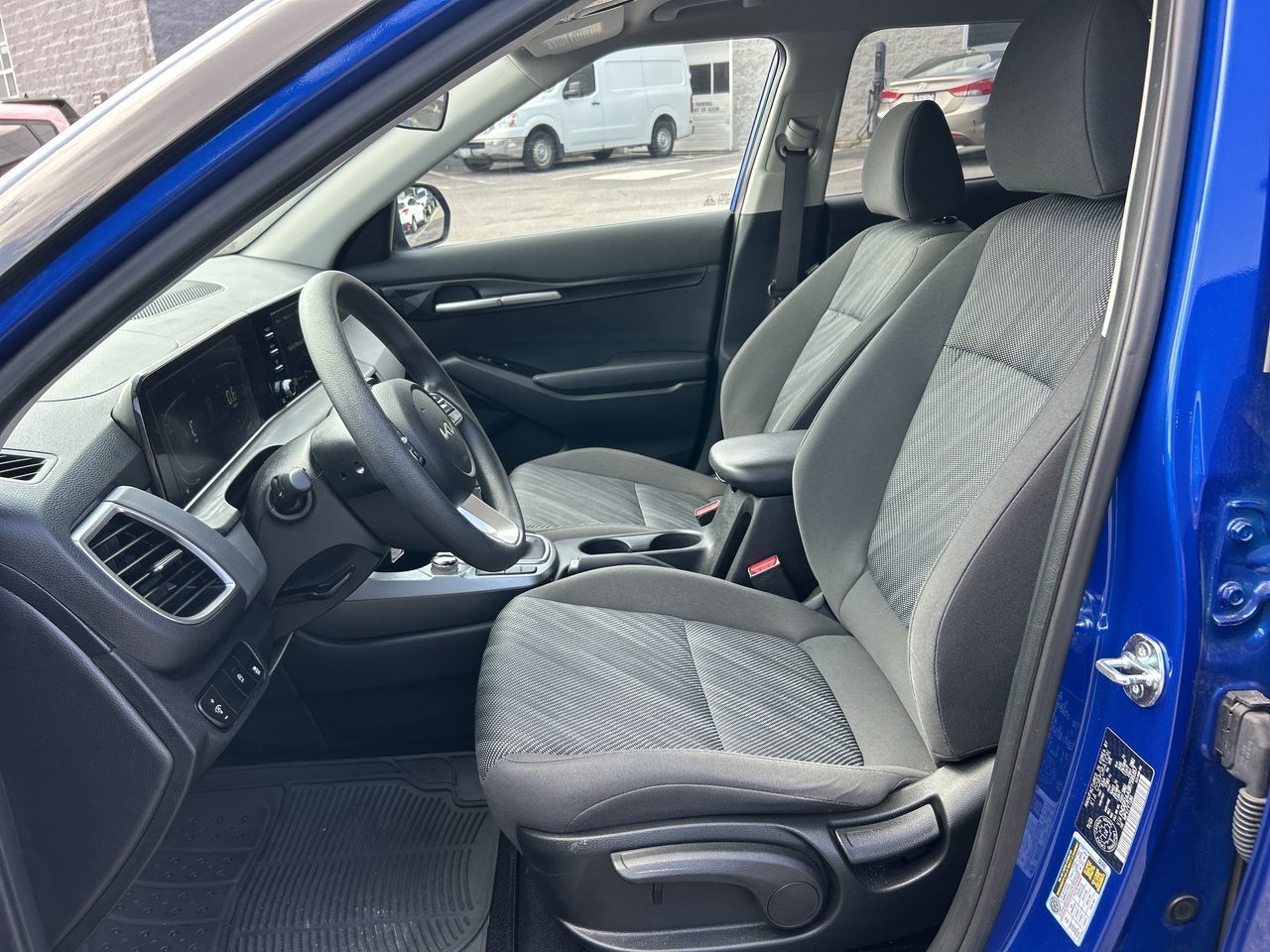 2024 Kia Seltos in Mississauga, Ontario