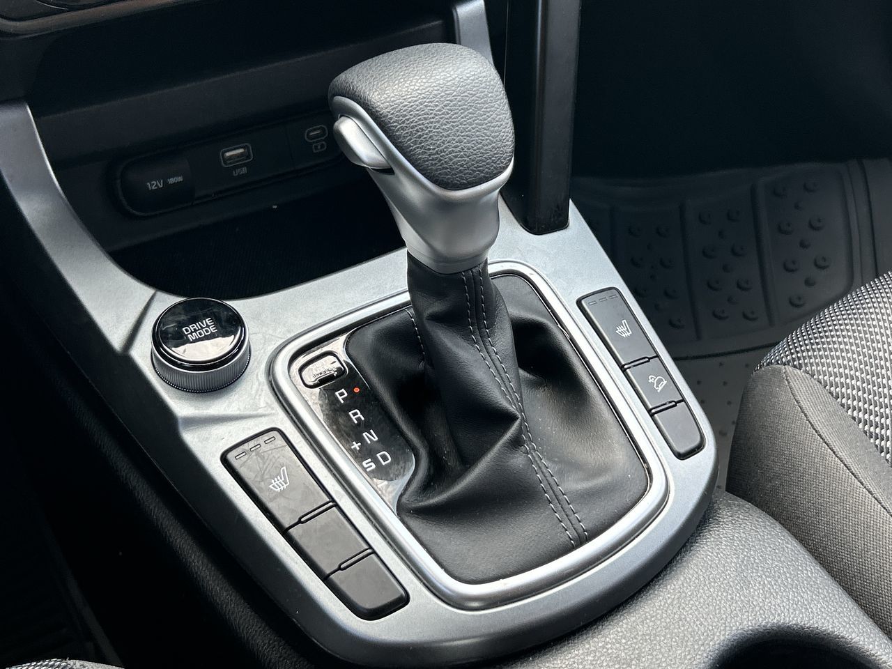 2024 Kia Seltos in Mississauga, Ontario