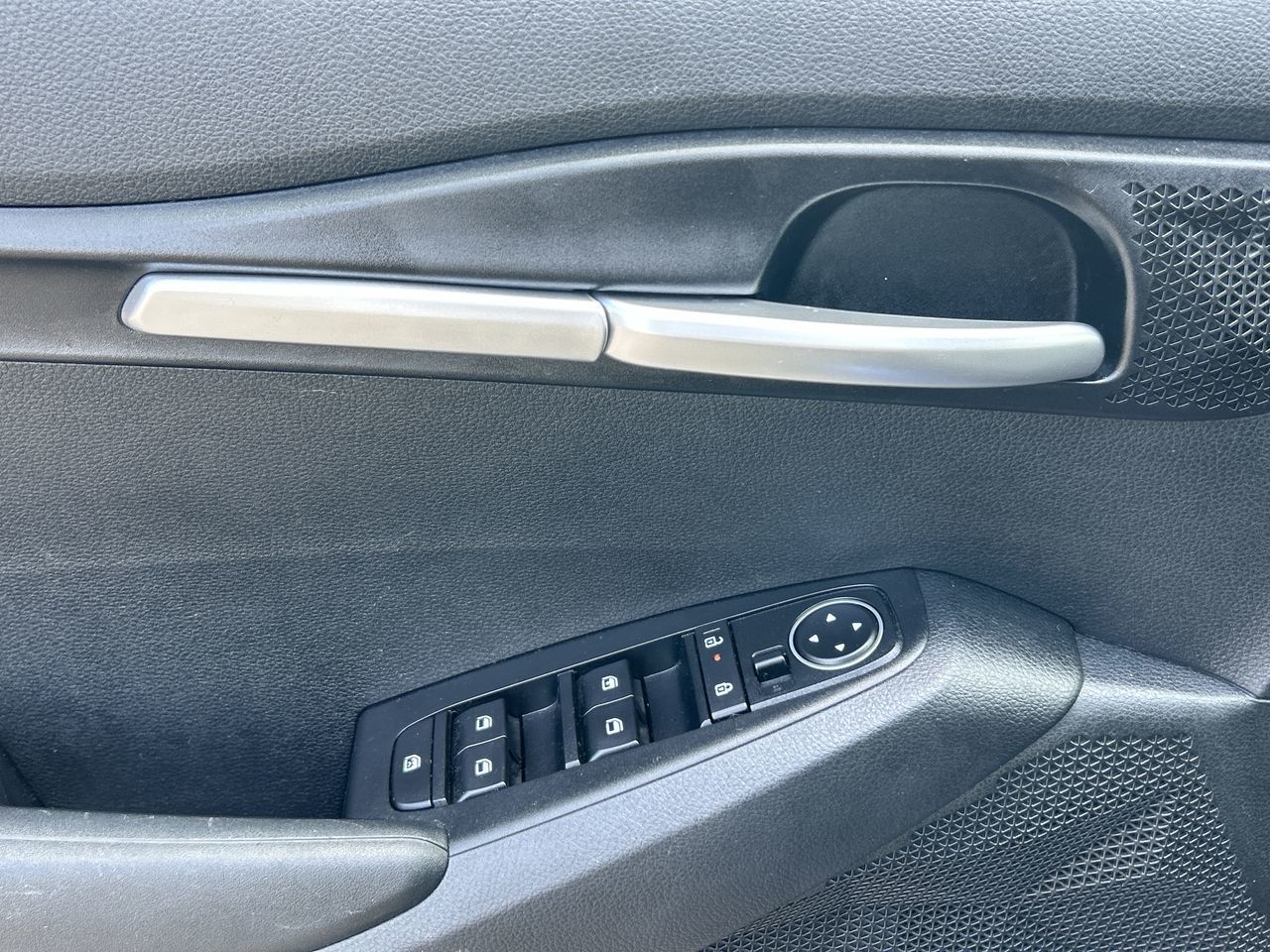 2024 Kia Seltos in Mississauga, Ontario