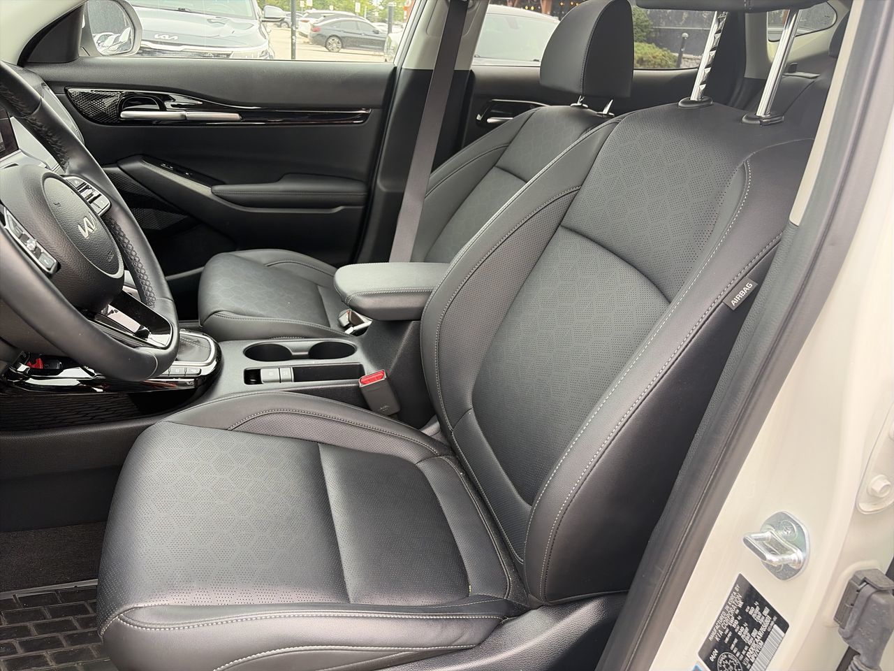2024 Kia Seltos in Mississauga, Ontario