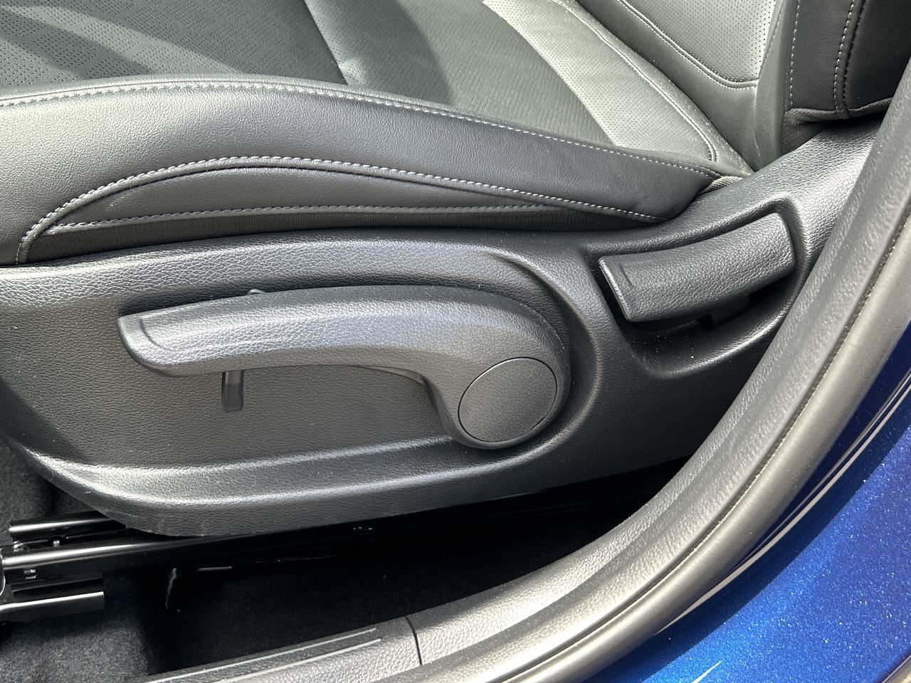 2025 Kia Seltos in Mississauga, Ontario