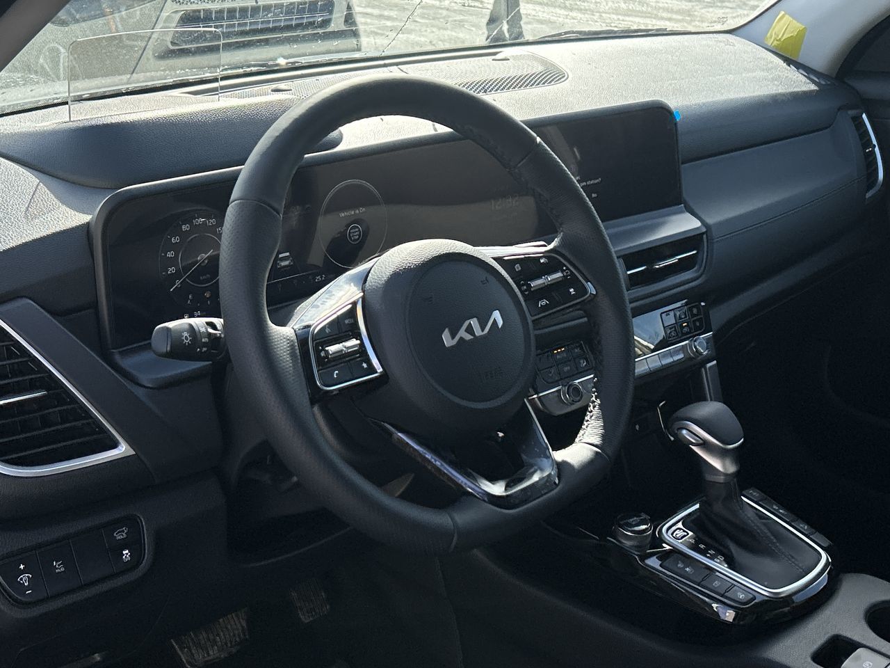 2025 Kia Seltos in Mississauga, Ontario